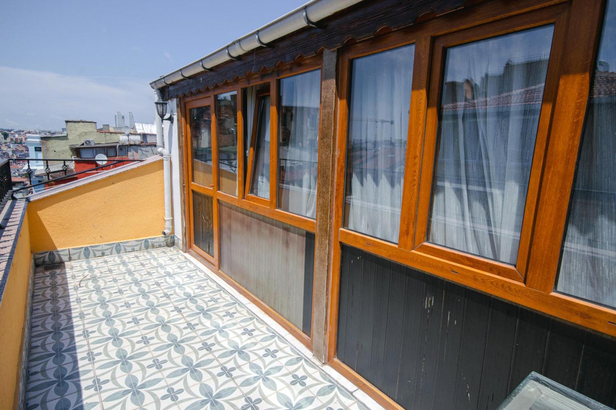 Iq Hotel Beyoglu イスタンブール エクステリア 写真