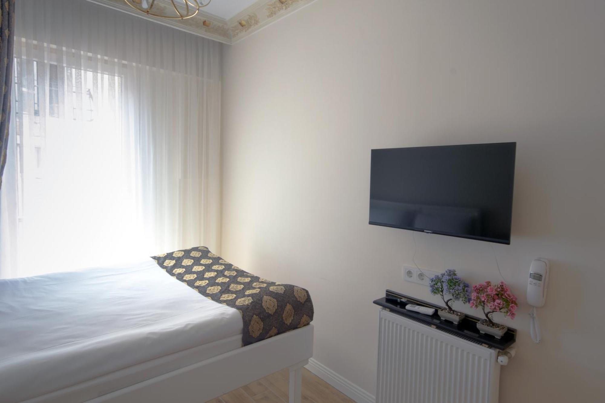 Iq Hotel Beyoglu イスタンブール エクステリア 写真