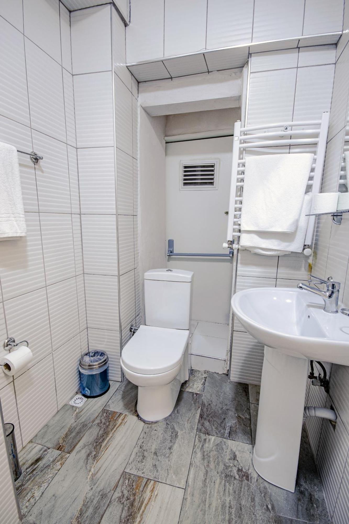 Iq Hotel Beyoglu イスタンブール エクステリア 写真
